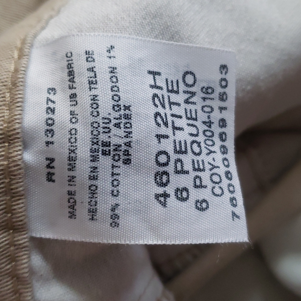 HOST PICK. Women's Lee Relaxed Fit Jeans Size 6 Petite - Picture 4 of 4